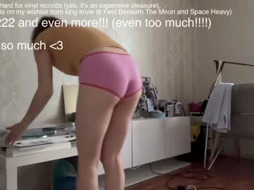 girl cam all day holydori image #8167463