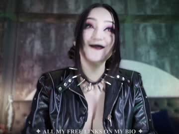 girl cam all day charlotte_germanotta_ image #9670736
