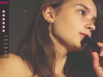 girl cam all day katymolly image #4734045