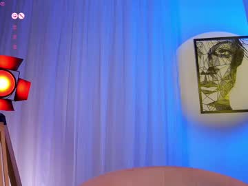 girl cam all day lucie_beltran image #8874878