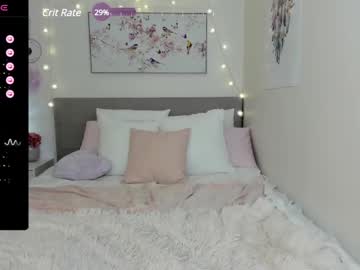 girl cam all day xolunarae image #7230693