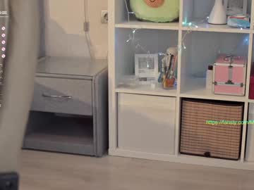 girl cam all day mia_milagros image #2100843