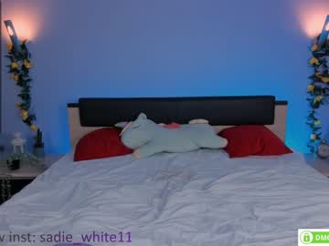 girl cam all day foxhilary image #2304606