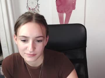 girl cam all day lili_petit image #3130715