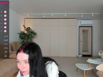 girl cam all day oki_dokie image #4574918