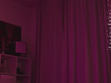 girl cam all day holliwould_ image #7191217