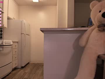 girl cam all day 007movie image #3278488