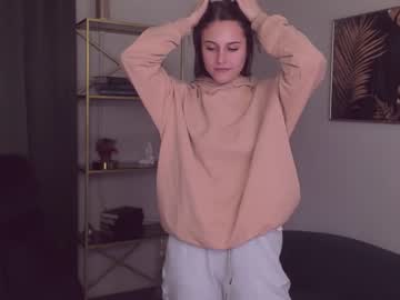 girl cam all day sunhomey image #2250123