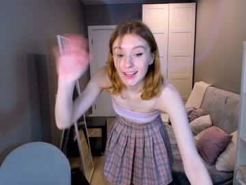 girl cam all day silver_gin image #6842282