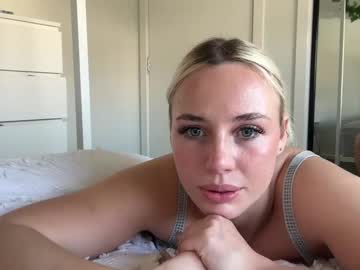 girl cam all day skyyler1 image #8079720