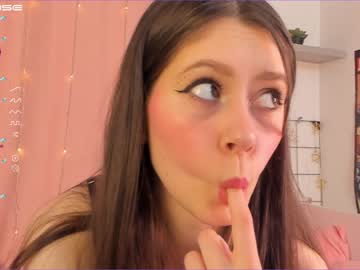 girl cam all day alliesmiths image #2130326