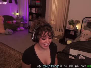 girl cam all day evelynpiers image #4756759