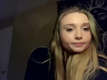 girl cam all day princesshannnnn image #950028