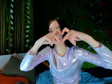 girl cam all day aureliebonin image #994965