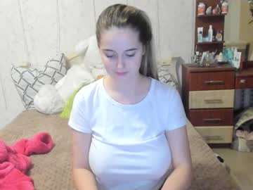 girl cam all day emmika_ image #2682528