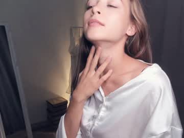girl cam all day wave_of_happy_ image #5497681