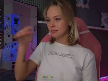 girl cam all day stefanie_collins image #5448375
