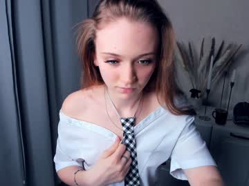 Cam for caressing_glance