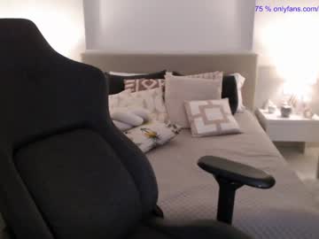 girl cam all day smileyouarehere image #7623830