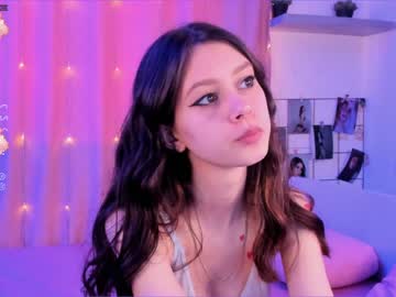 girl cam all day alliesmiths image #2266602