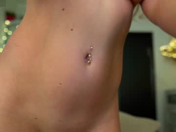 girl cam all day oh_julie image #7025914