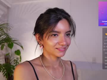 girl cam all day urcutelinda image #6343780