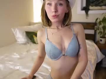 girl cam all day abbienextdoor image #9492371
