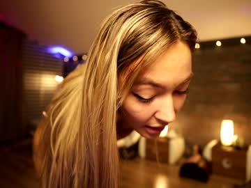 girl cam all day fantasystudiox image #2681936