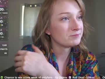 girl cam all day laylas_universe image #9346574