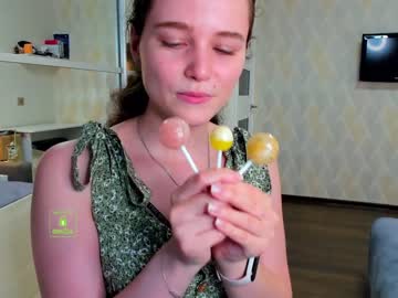 girl cam all day demurelixir image #1984431