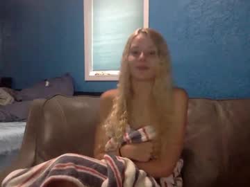 couple cam all day kellylivenow image #7686805