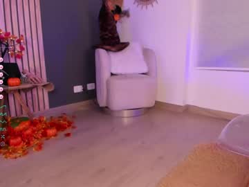girl cam all day lau__1 image #5541213
