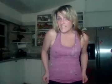 girl cam all day brainsssisback image #1105639
