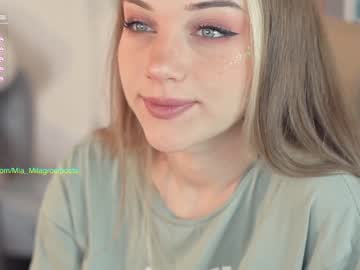 girl cam all day mia_milagros image #2144756