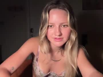 girl cam all day alizabethblake image #4079870