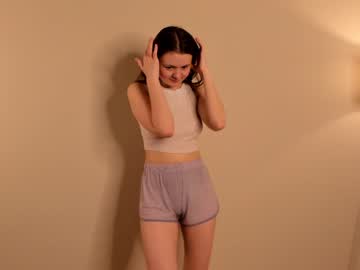 girl cam all day winniewest_ image #4295984
