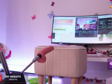 girl cam all day lil_eva image #4282390