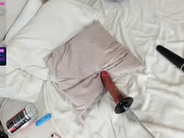 girl cam all day lil_angell_ image #2021712