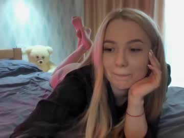 girl cam all day meryfoxxx image #3803204