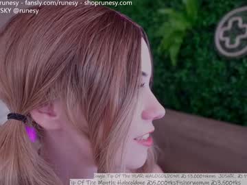 girl cam all day runesy image #8366794