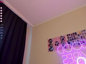 girl cam all day baby_suee image #4265625