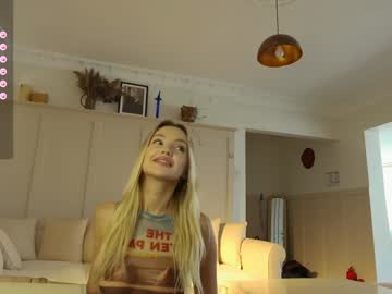 girl cam all day kriss0leoo image #7474389