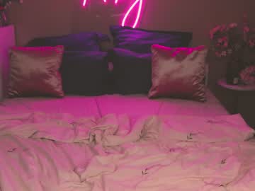 girl cam all day rich_roxy image #2851178