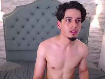 couple cam all day gremory_and_redlin69 image #9278300