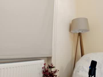 girl cam all day snowww_white image #8508797