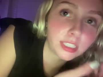 girl cam all day prettykitten123 image #8003715