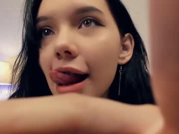 girl cam all day riskyproject image #3305135