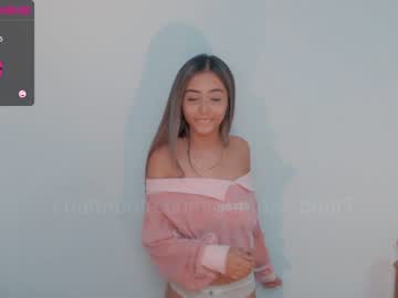 girl cam all day gummy_bear7 image #1320926