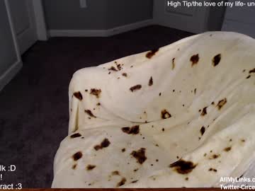 girl cam all day circeeve image #3858613