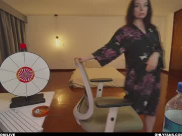 girl cam all day cinnabelle image #7842645